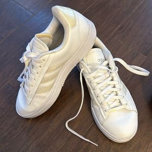 Adidas Superstar white sneakers 8.5